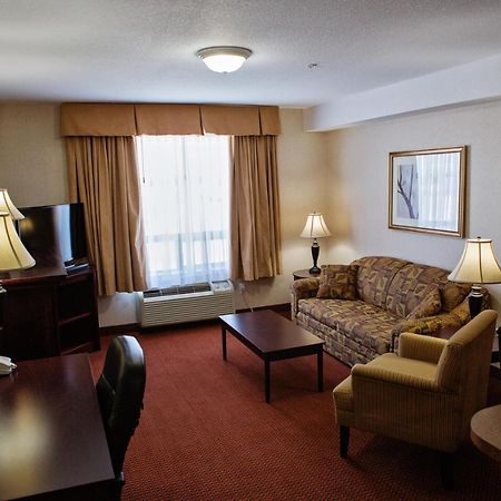 Peavine Inn & Suites High Prairie Exteriör bild