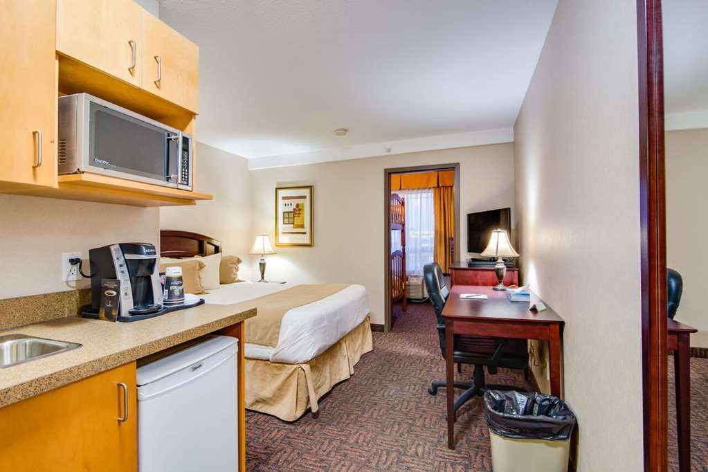 Peavine Inn & Suites High Prairie Rum bild