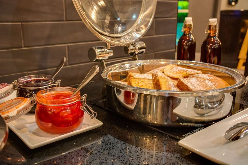 Peavine Inn & Suites High Prairie Restaurang bild